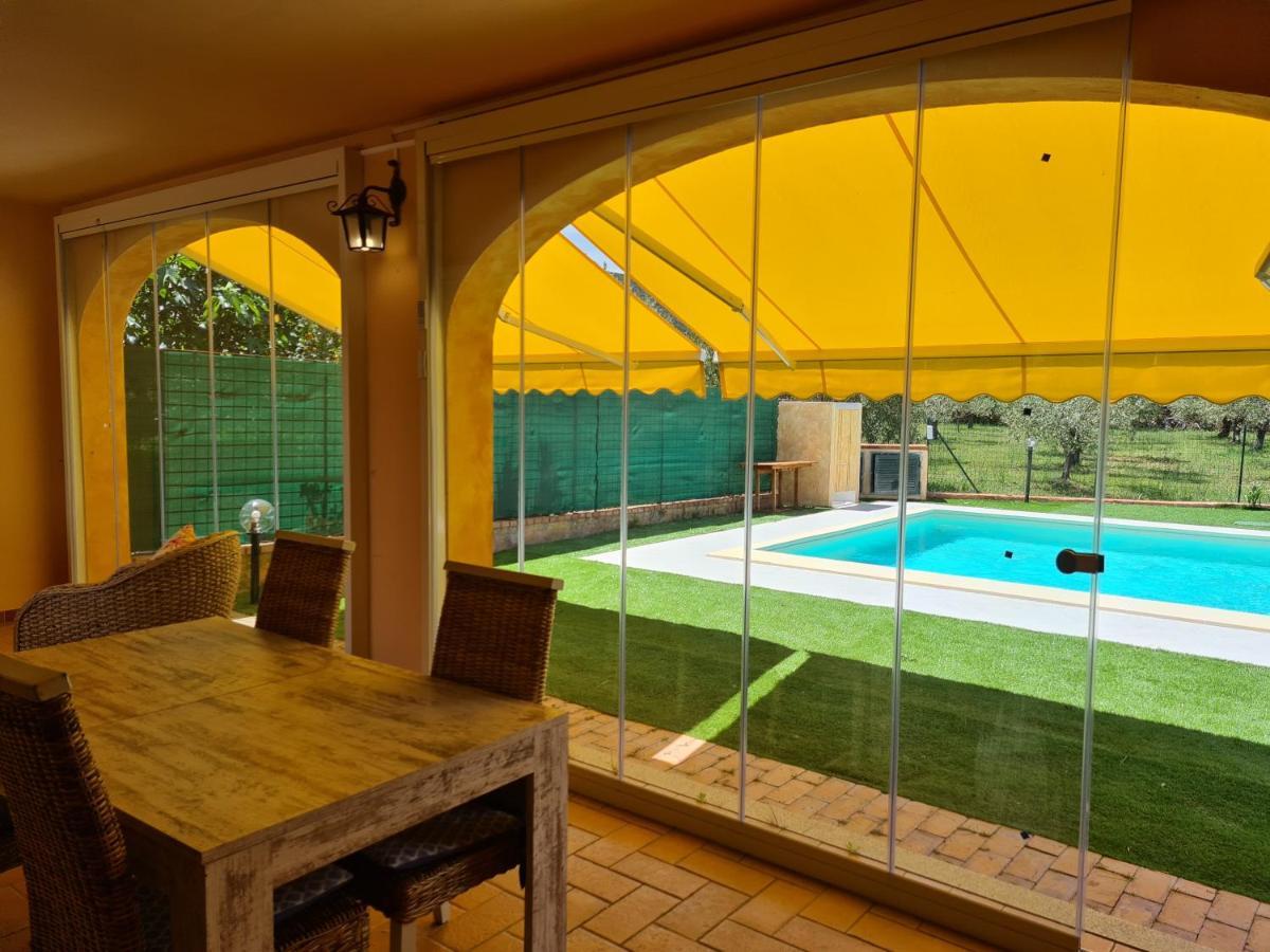 Villa Paola San Teodoro Con Piscina Privata Lu Lioni Kültér fotó