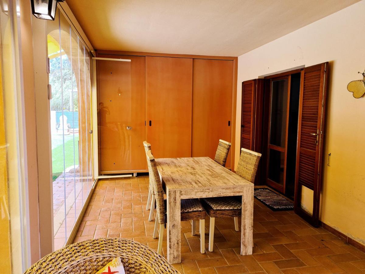 Villa Paola San Teodoro Con Piscina Privata Lu Lioni Kültér fotó