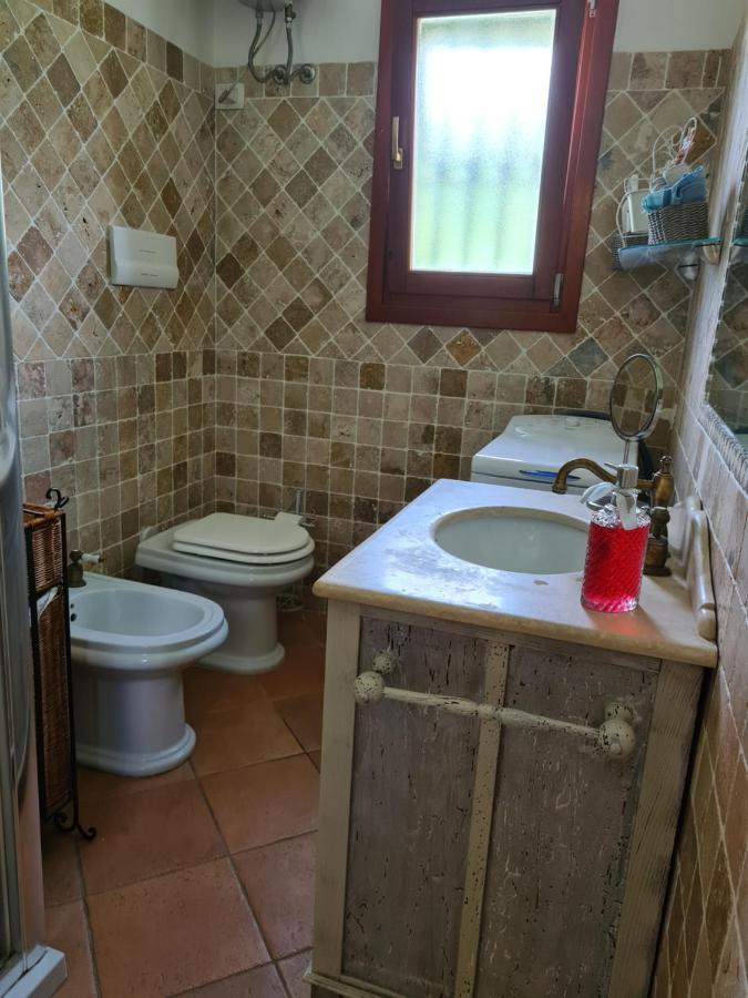 Villa Paola San Teodoro Con Piscina Privata Lu Lioni Kültér fotó